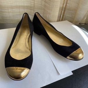 Fendi black suede leather ballet shoes gold leather toe cap size 36-6 Italy
